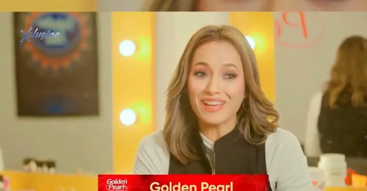 Sarah Mashhood presenting the Golden Pearl segment